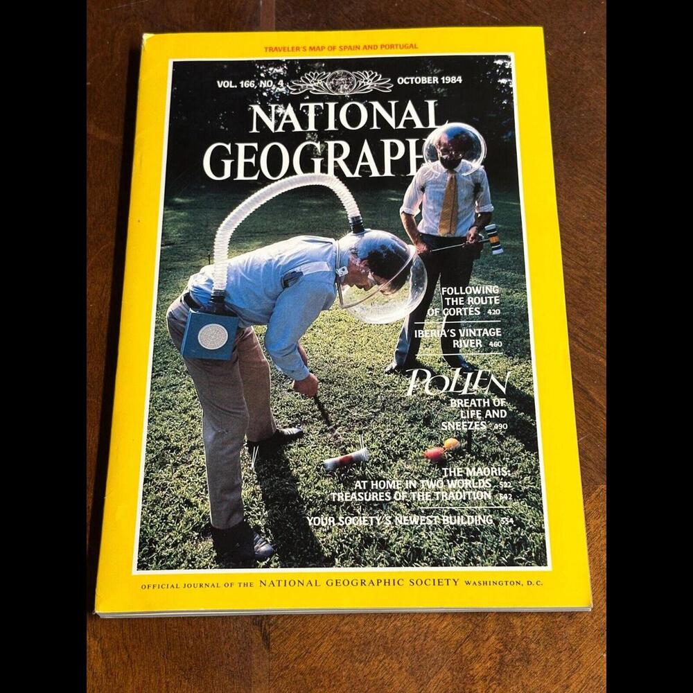 Vtg National Geographic Magazines 1984 with Traveler's Map of Spain and Portugal